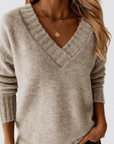 Etta | Women's Oversized Sweater – Cozy V-Neck Knit for Fall/Winter