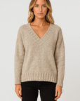 Etta | Women's Oversized Sweater – Cozy V-Neck Knit for Fall/Winter